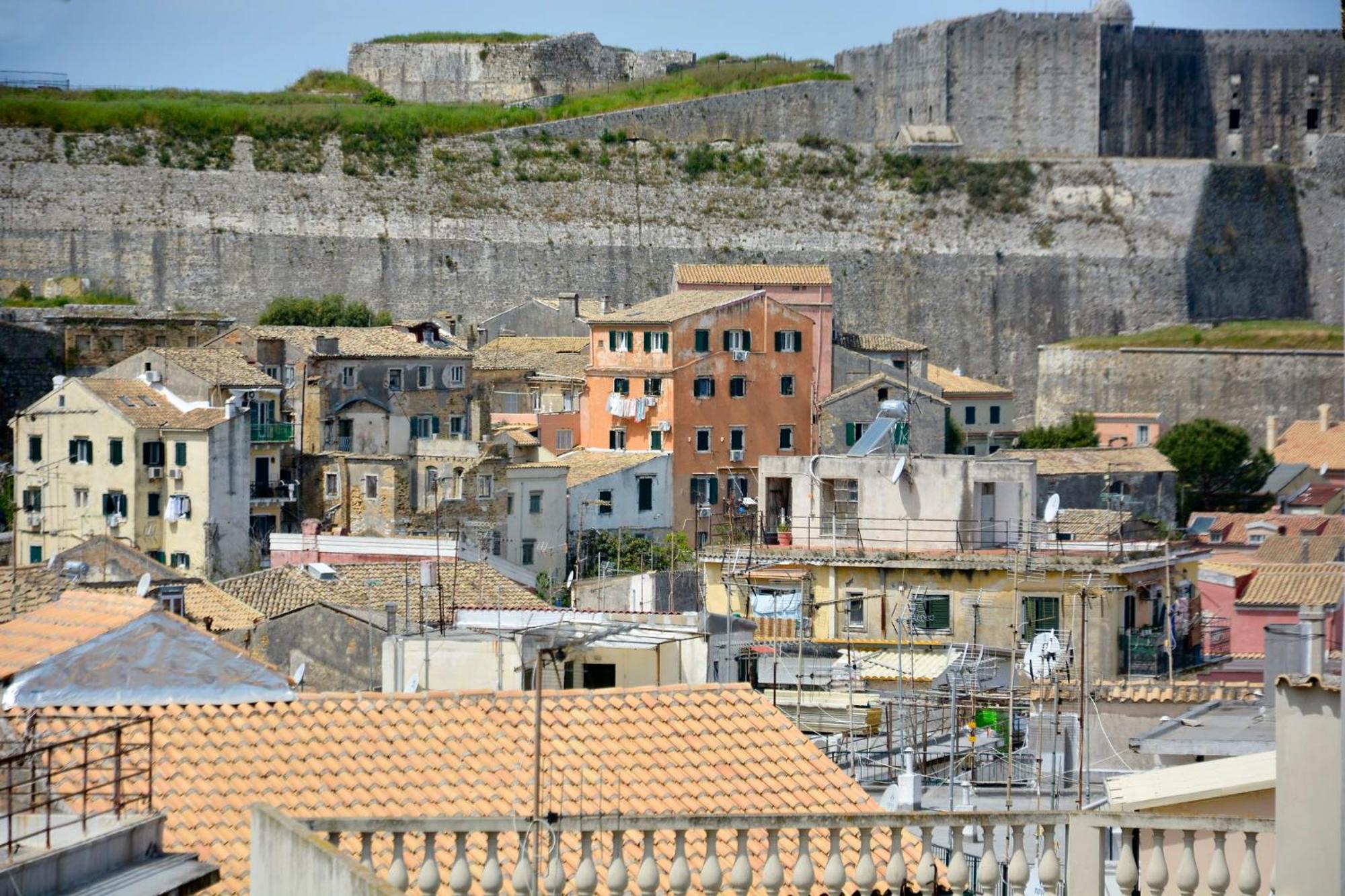 Iason Studio In Old Town Corfu  Экстерьер фото