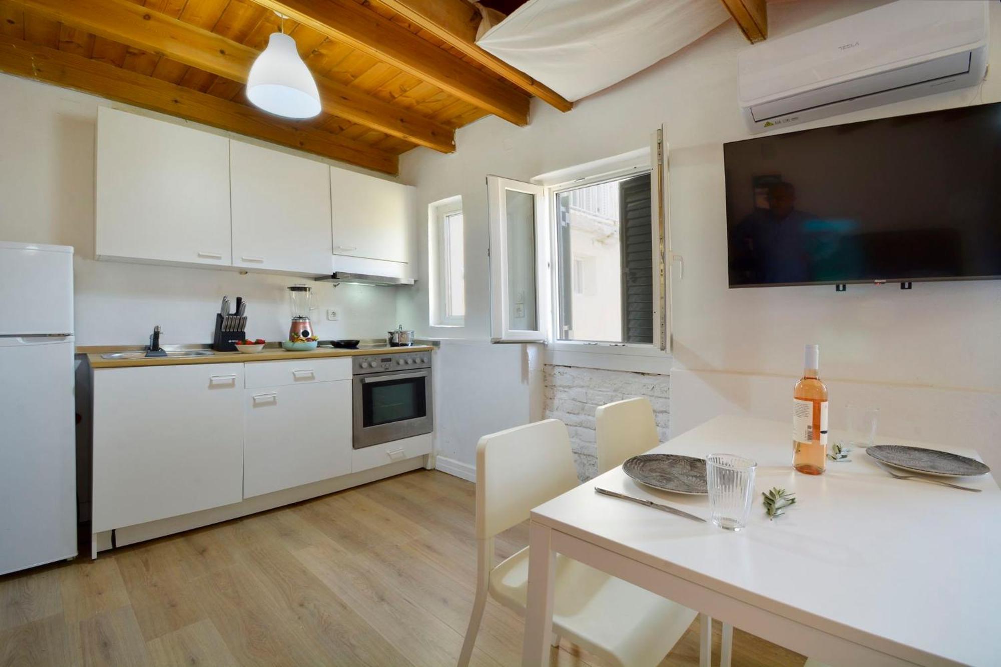 Iason Studio In Old Town Corfu  Экстерьер фото